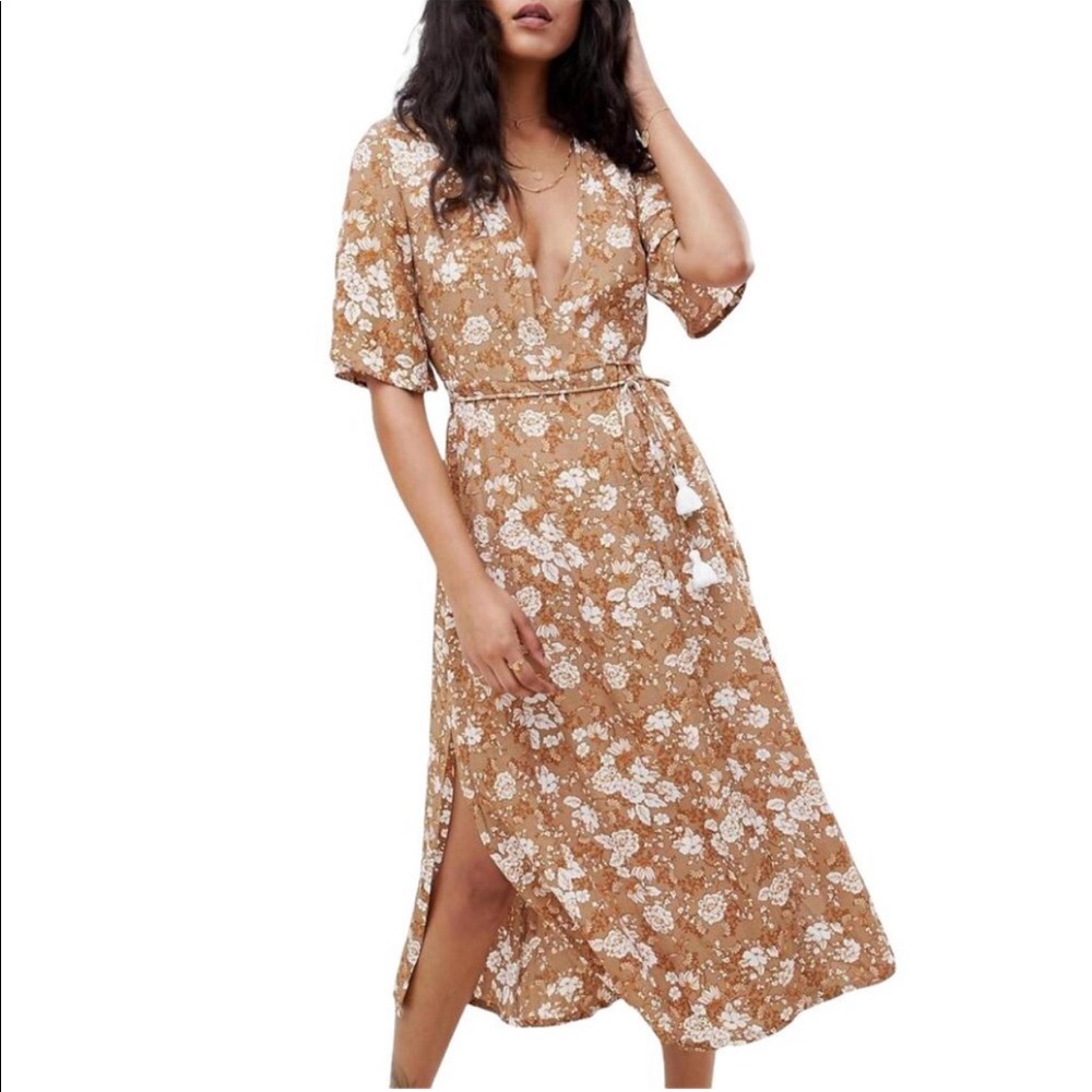 New Faithfull The Brand Rivera Tan Beige Floral Short Sleeve Midi Wrap Dress XS